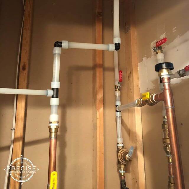 Wirsbo & copper pipes in a home, clean look with 90 degree lines.